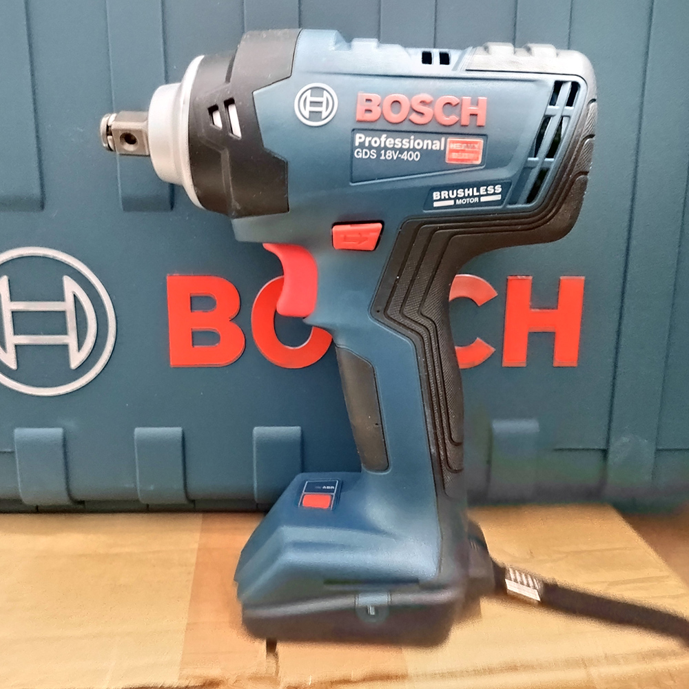 Power Tools Cordless - Bosch GDS 18V-400 Mesin Kunci Impack